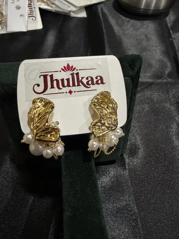Gold_Textured_Pearl_Drop_Earrings_For_Women
