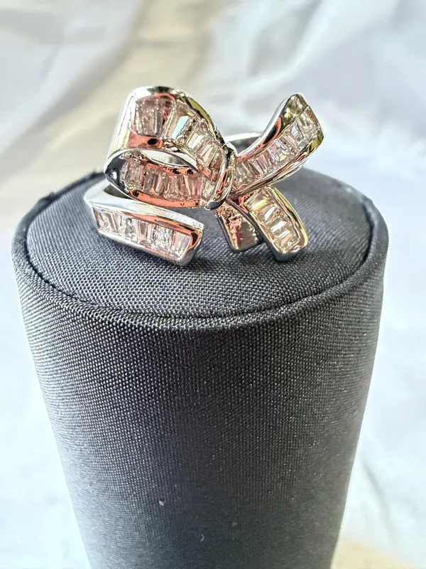 Gold_Stainless_Steel_Crystal_Bow_Open_Ring_For_Women