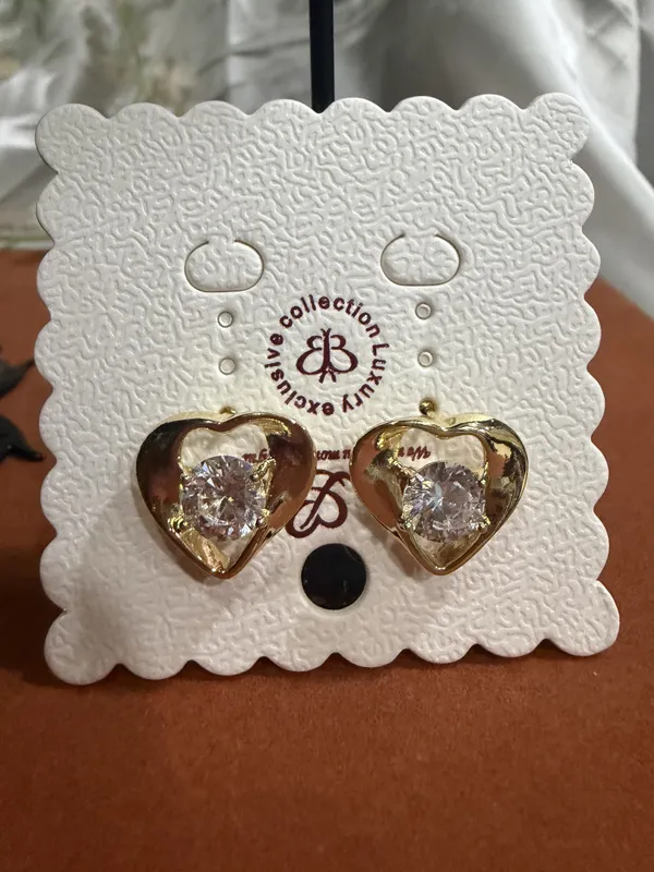 Gold_Stainless_Steel_Heart_Crystal_Stud_Earrings_For_Women