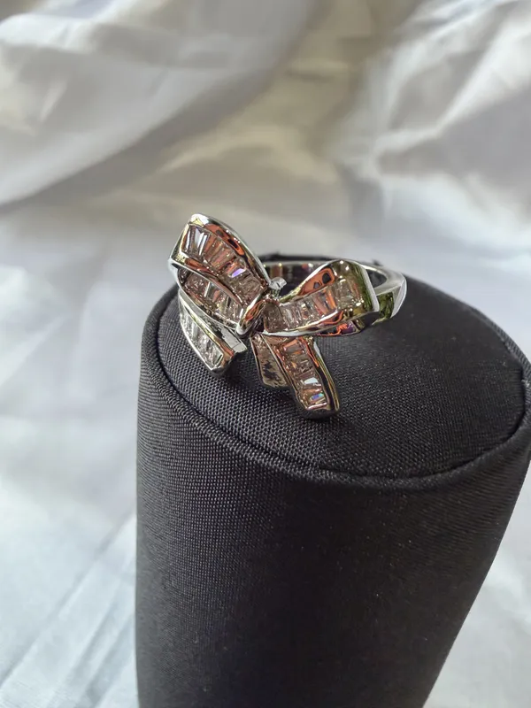 Gold_Stainless_Steel_Crystal_Bow_Open_Ring_For_Women