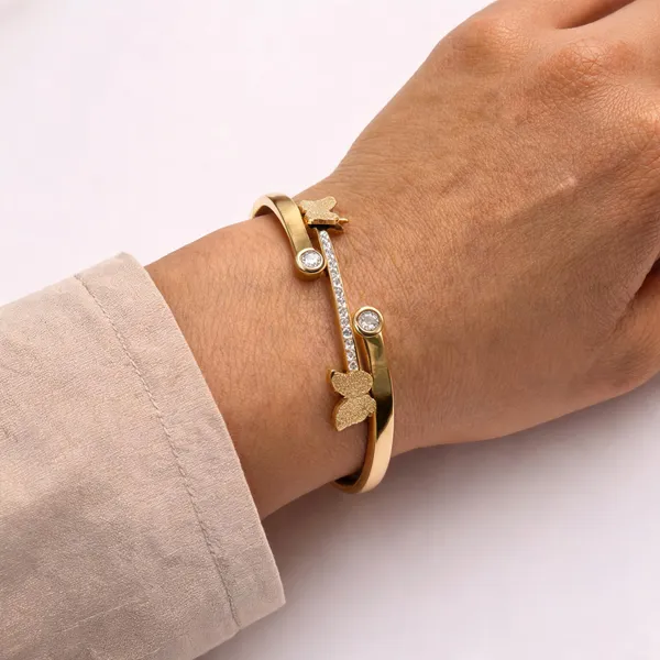 Gold_Stainless_Steel_Butterfly_Crystal_Bangle_Bracelet_For_Women