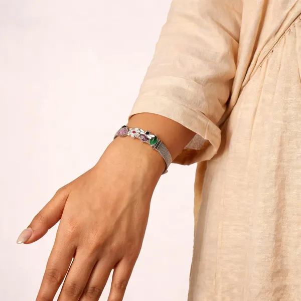 Silver_Stainless_Steel_Mesh_Charm_Bracelet_For_Women
