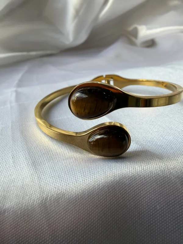 Gold_Stainless_Steel_Brown_Stone_Open_Cuff_Bracelet_For_Women
