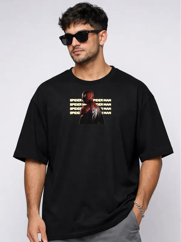 Black_Graphic_Print_Oversized_T-Shirt_For_Men