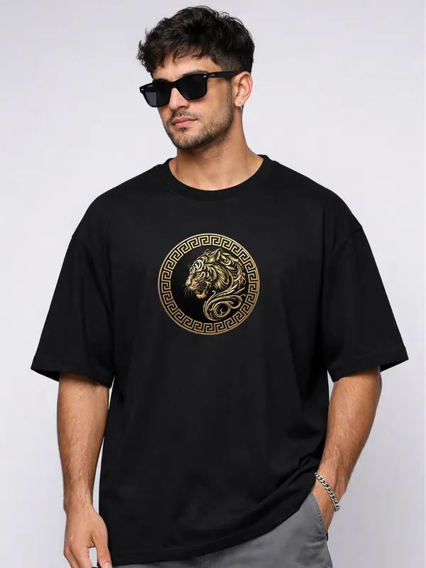 Black_Relaxed_Fit_Graphic_Print_T-Shirt_For_Men