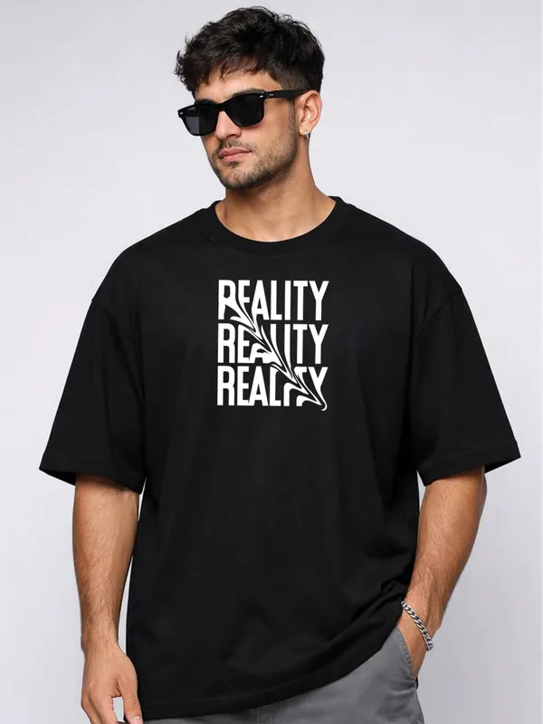 Black_Graphic_Print_Oversized_T-Shirt_For_Men