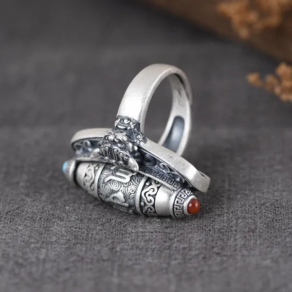 Silver-Tone_Ornate_Statement_Ring_for_Men