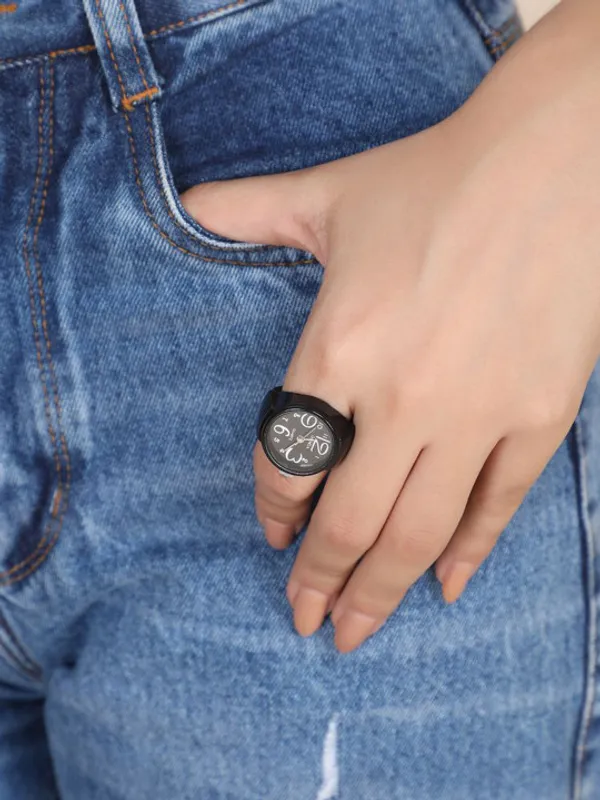 Black_Analog_Ring_Watch_for_Women