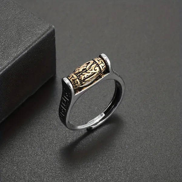 Silver_Tone_Engraved_Statement_Ring_for_Men