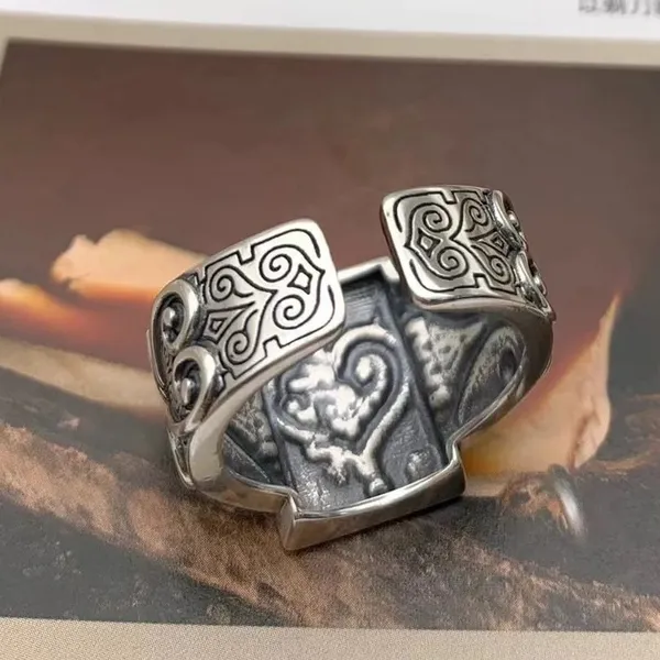 Silver_Tone_Ornate_Statement_Ring_for_Men