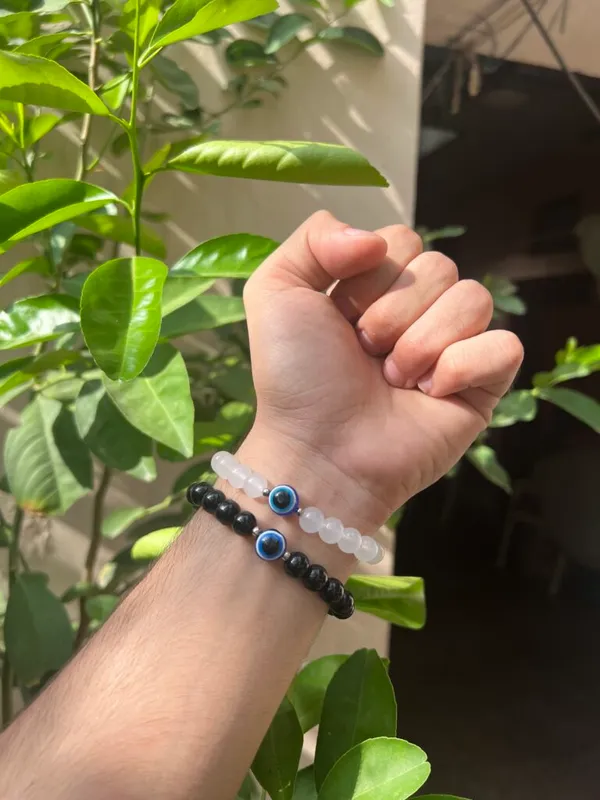 Black_And_White_Beaded_Evil_Eye_Bracelets_for_Couples