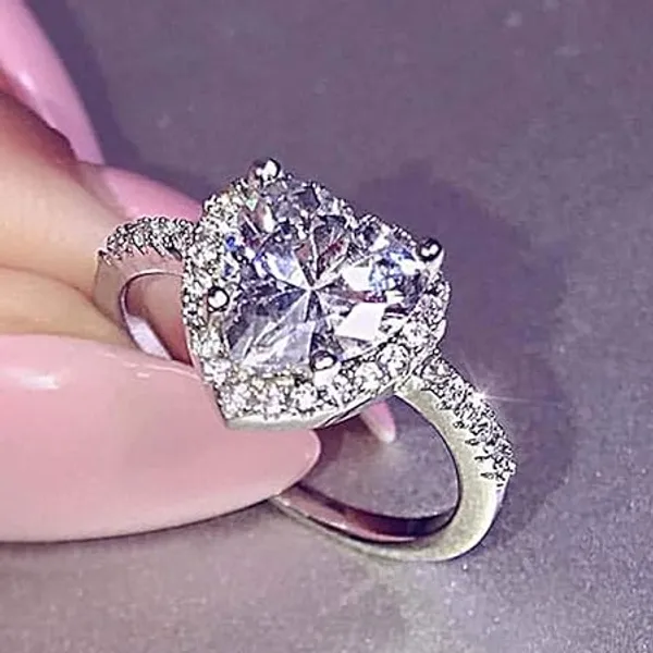 Silver-Tone_Heart_Shaped_Ring_for_Women