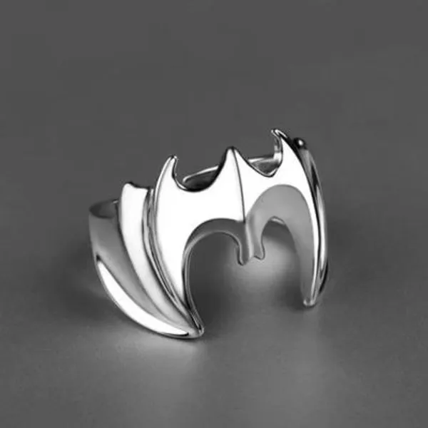 Silver_Tone_Bat_Design_Ring_For_Unisex