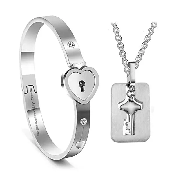 Silver_Stainless_Steel_Lock_And_Key_Jewellery_Set_for_Unisex