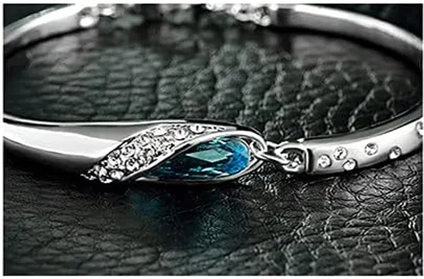 Silver_Tone_Blue_Accent_Bracelet_for_Women