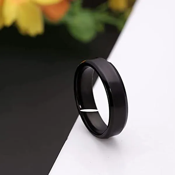 Silver_And_Black_Minimalist_Band_Ring_for_Men