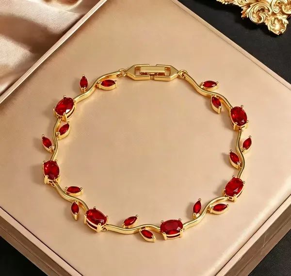 Gold_Tone_Leaf_Stone_Necklace_for_Women
