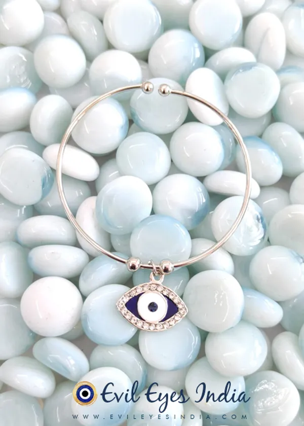Silver-Tone_Evil_Eye_Charm_Bracelet_for_Women