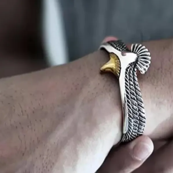 Silver_Tone_Eagle_Design_Bracelet_for_Men