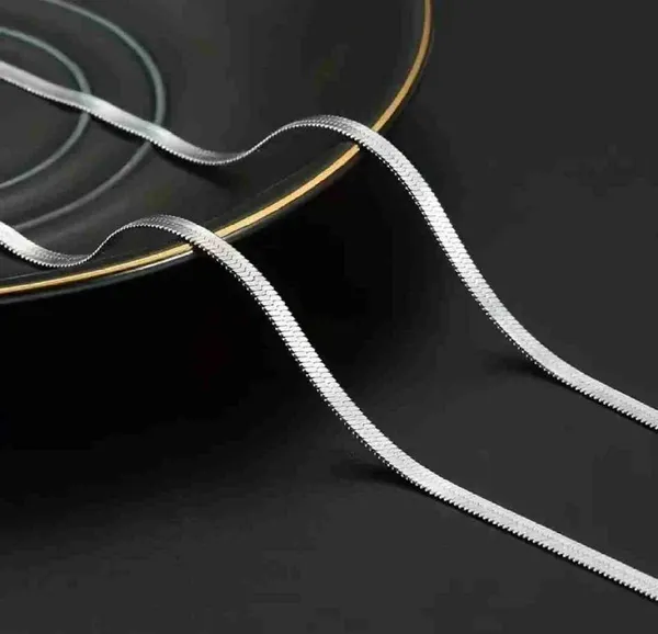 Silver_Tone_Snake_Chain_Necklace_for_Men_And_Women