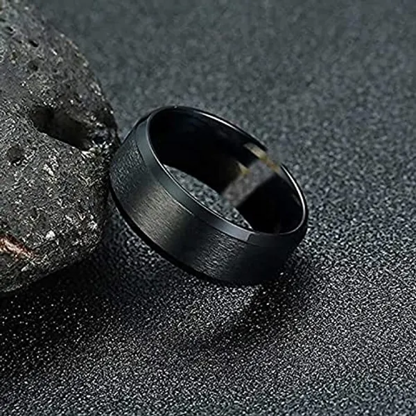 Gold_Tone_Hand_Design_Open_Ring