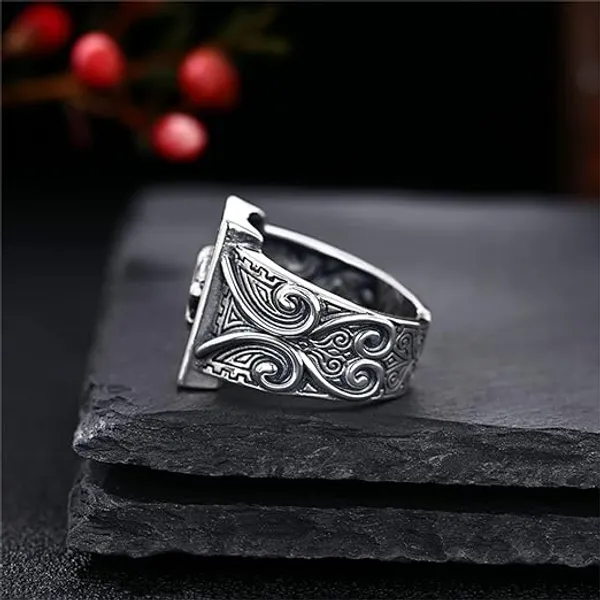 Silver_Tone_Ornate_Statement_Ring_for_Men