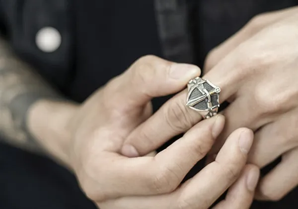 Silver_Tone_Geometric_Ring_for_Men