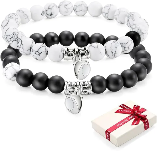 Black_And_White_Beaded_Couple_Bracelets_For_Couples