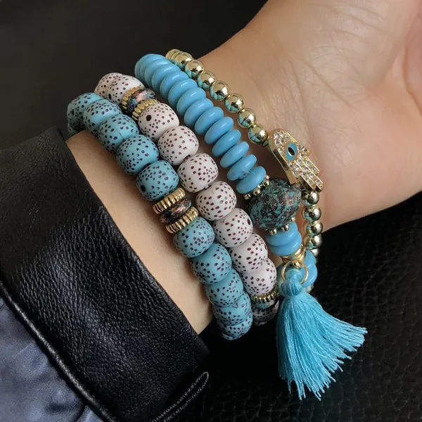 Blue_And_White_Beaded_Bracelet_Set_for_Women