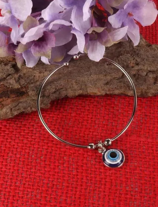 Silver-Tone_Evil_Eye_Charm_Bracelet_for_Women