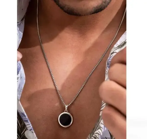 Silver_Stainless_Steel_Round_Pendant_Necklace_for_Women