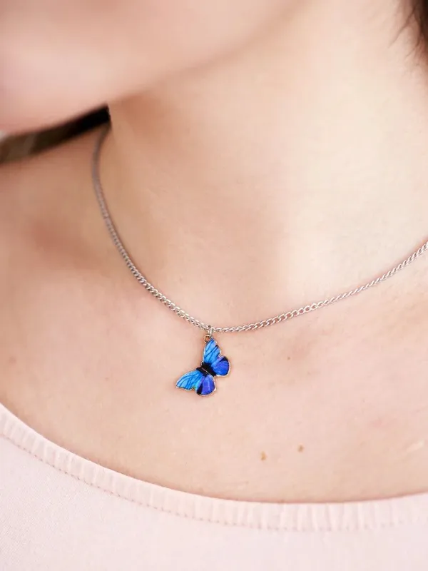 Silver_Tone_Butterfly_Pendant_Necklace_for_Women