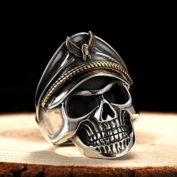 Silver_Skull_Statement_Ring_for_Men