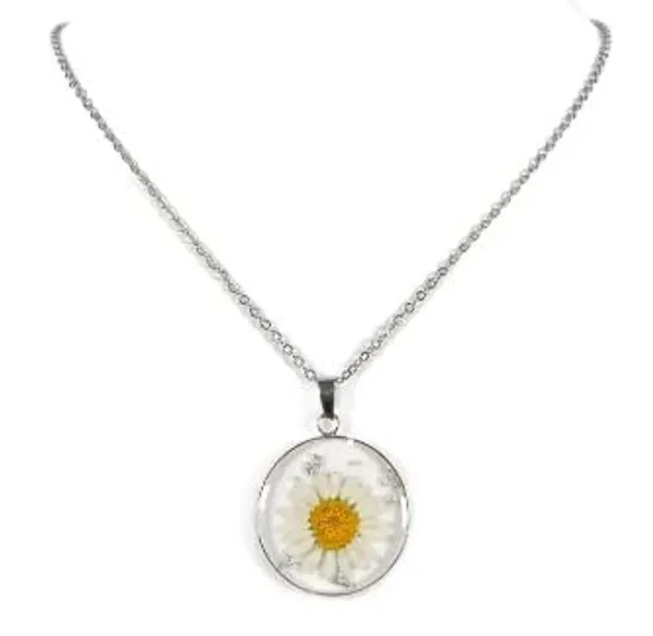 White_Resin_Floral_Pendant_Necklace_for_Women