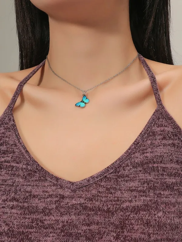 Blue_Butterfly_Pendant_Necklace_For_Women