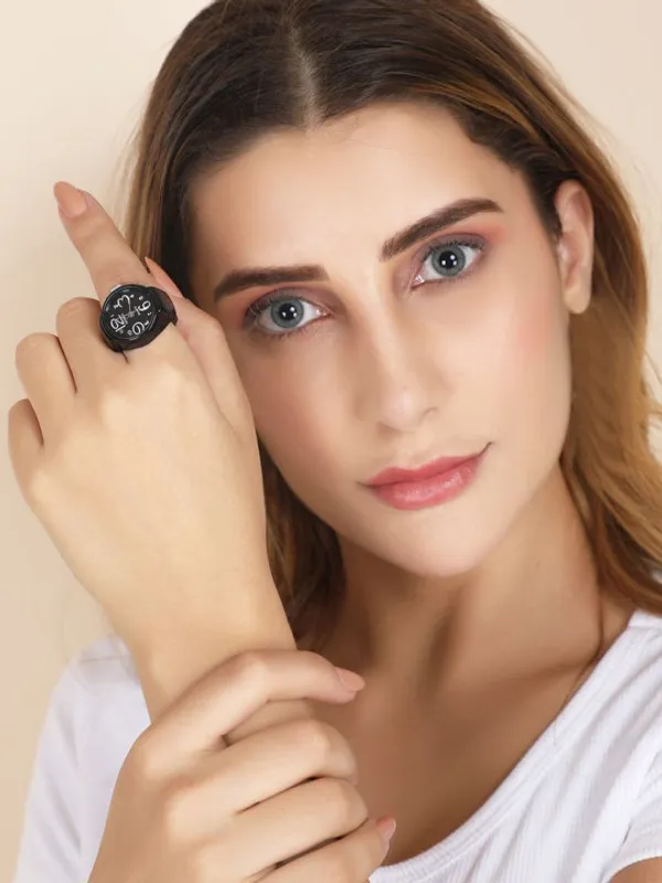 Black_Analog_Ring_Watch_for_Women