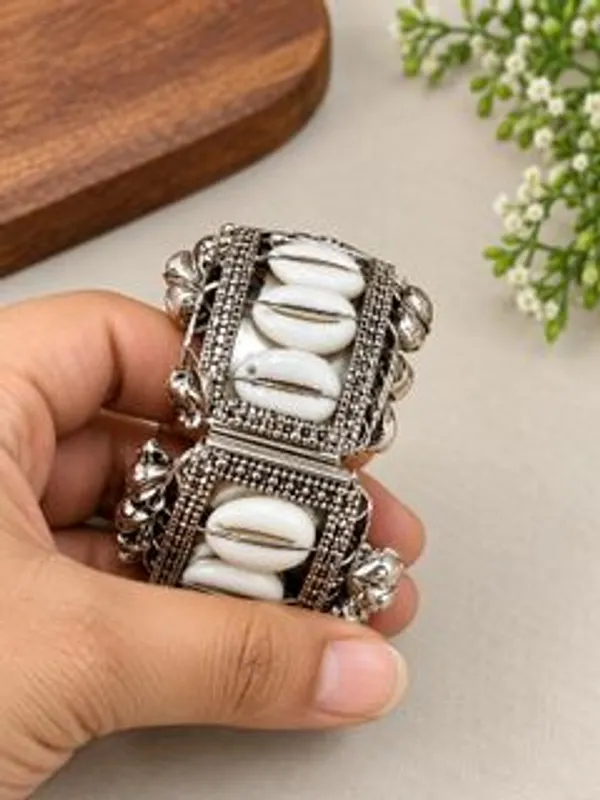 Silver_Oxidised_Alloy_Silver_Coated_Bracelet_For_Women
