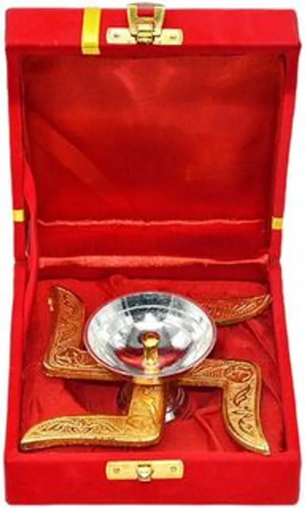 Diwali_Gift_For_Corporate_Clients_Employees_Swastik_Diya_With_Velvet_Gift_Box_Brass_Table_Diya_Set