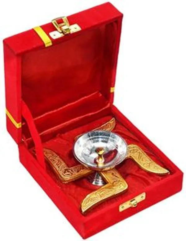 Diwali_Gift_For_Corporate_Clients_Employees_Swastik_Diya_With_Velvet_Gift_Box_Brass_Table_Diya_Set