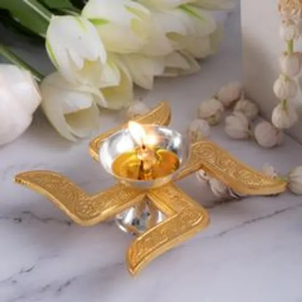 Diwali_Gift_For_Corporate_Clients_Employees_Swastik_Diya_With_Velvet_Gift_Box_Brass_Table_Diya_Set