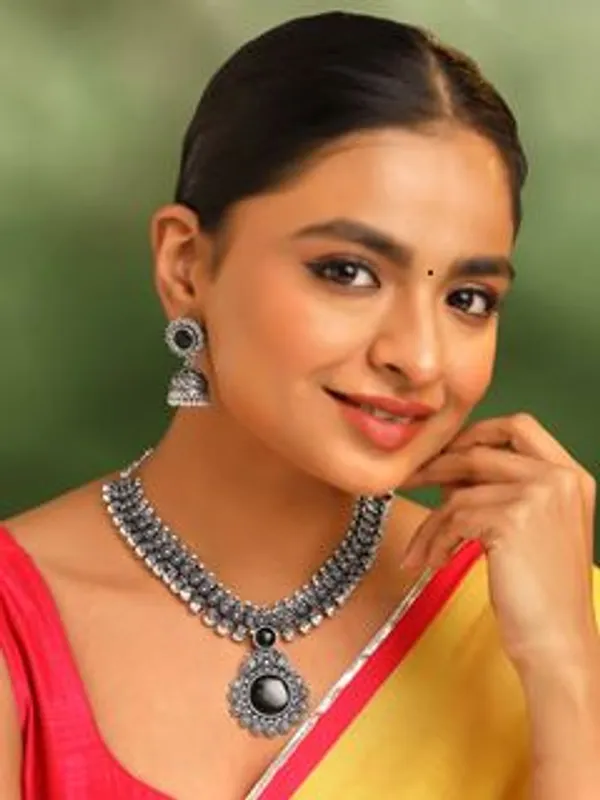 Silver_Oxidised_Alloy_Black_Silver_Jewel_Set_For_Women