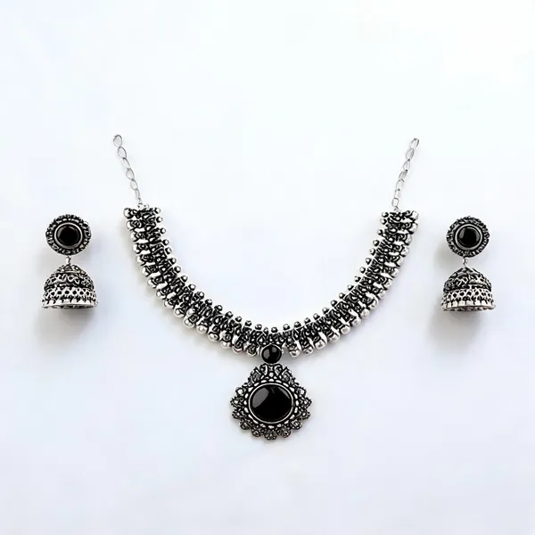 Silver_Oxidised_Alloy_Black_Silver_Jewel_Set_For_Women