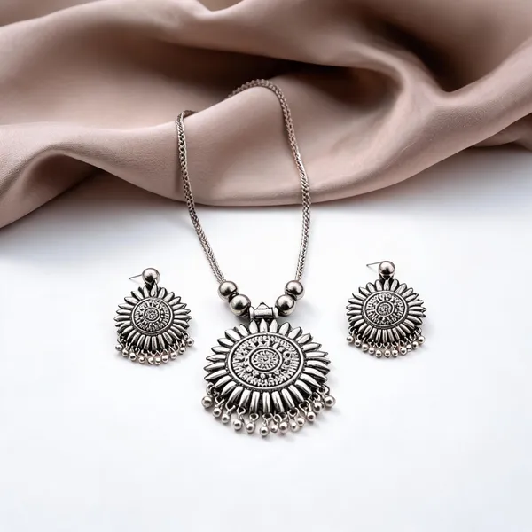 Silver_Oxidised_Necklace_Chain_Earring_Jewel_Set_For_Women
