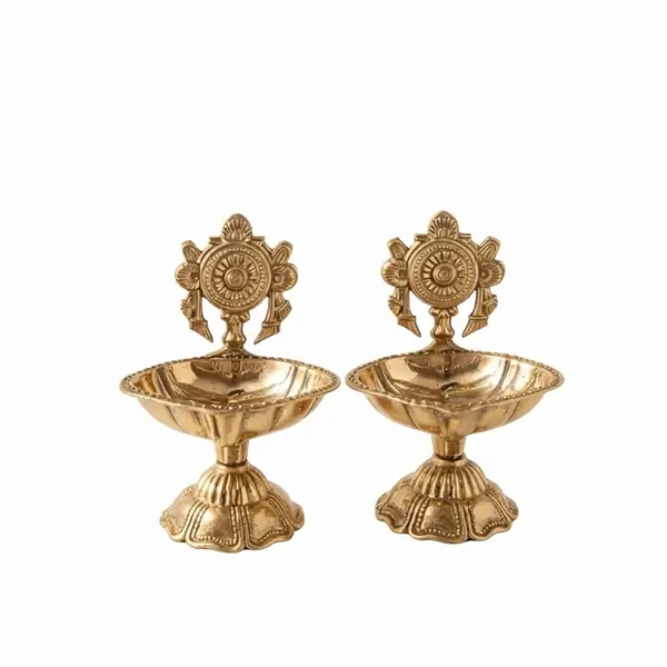 Brass_Traditional_Ornate_Pattern_Diya_Lamp_(Pack_of_2)
