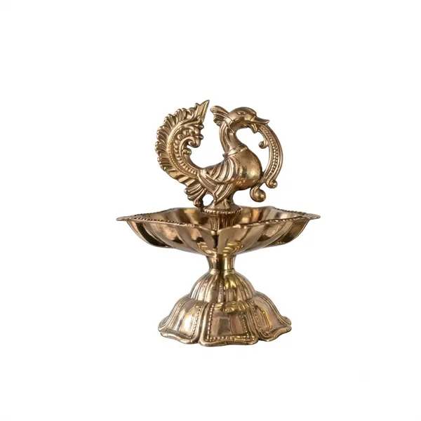 Metal_Traditional_Peacock_Pattern_Diya_Lamp
