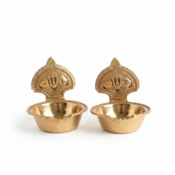 Metal_Traditional_Peacock_Pattern_Diya_Lamp_(Pack_of_2)