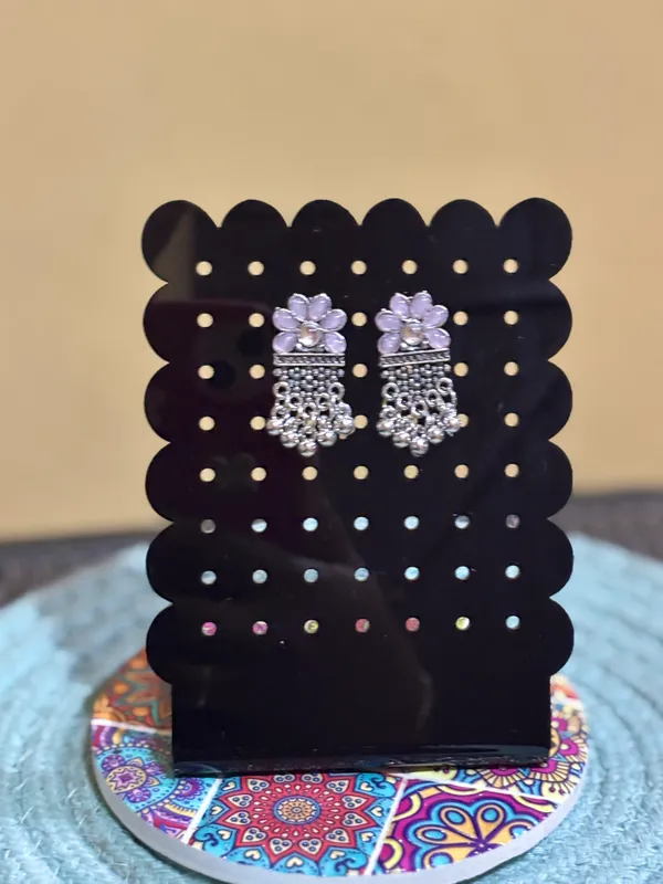 Silver-Tone_Floral_Drop_Earrings_for_Women