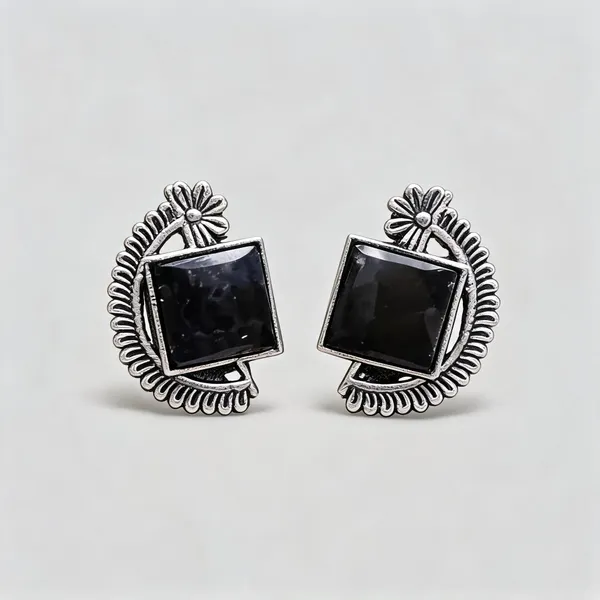Silver_Oxidised_Metal_Square_Stud_Earrings_For_Women