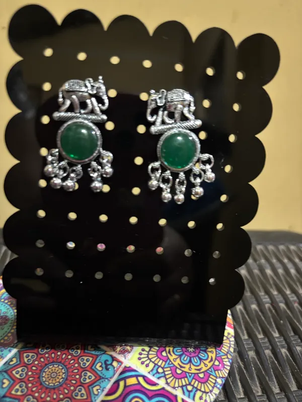 Silver_Tone_Green_Stone_Elephant_Drop_Earrings_for_Women