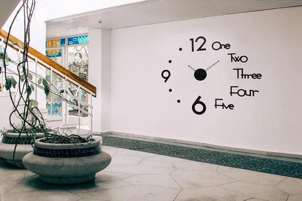 Wall_Clock